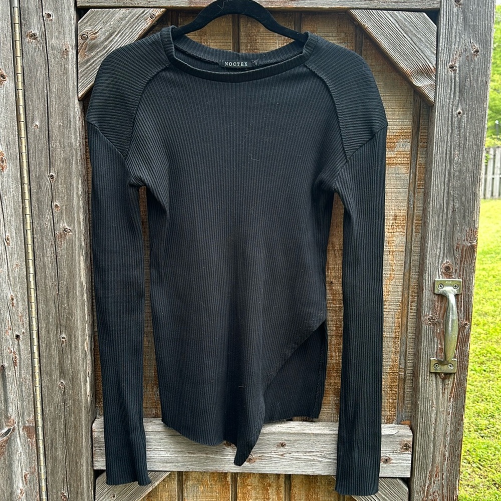 Noctex sweater